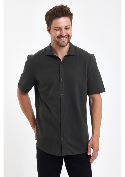 Erkek Polo Yaka Kısa Kollu Düğmeli Bol Bakır Gömlek fırsatları