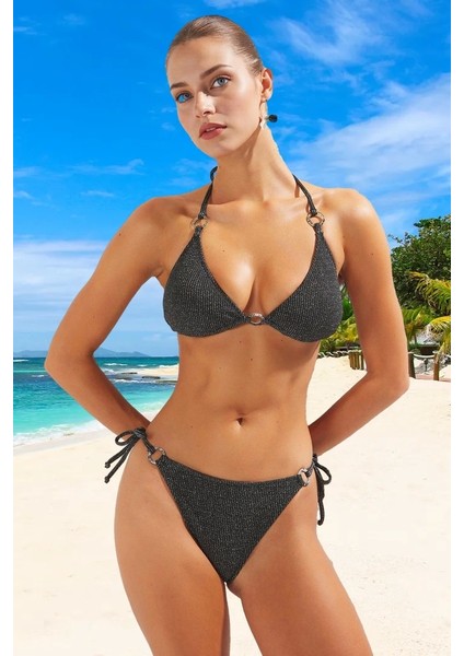 Tasarım Bikini Takımı Uv Korumalı Klora Dayanıklı Su Sporları Için Şık Detaylı Ergonomik Kesim