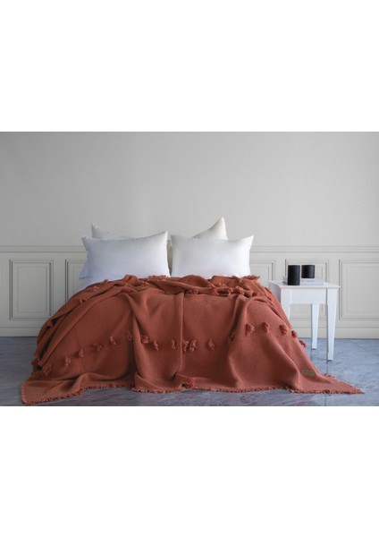 Plume Ponponlu Yatak Örtüsü - Kiremit