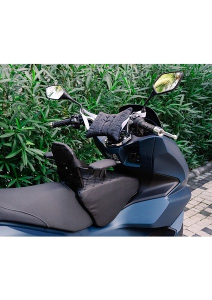Pcx Motosiklet Çocuk Koltuğu - Kol Destekli fırsatları