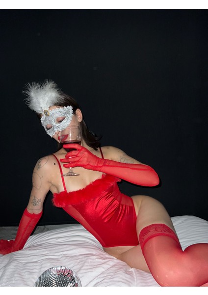 Kırmızı Tüllü Transparan Bodysuit modelleri