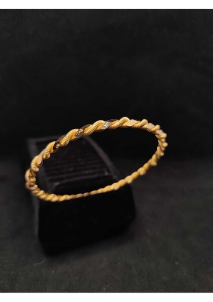 19 gr (Gram) Paftalı Burma Bilezik 22 Ayar Altın Yatırımlık Işçiliksiz fiyatları