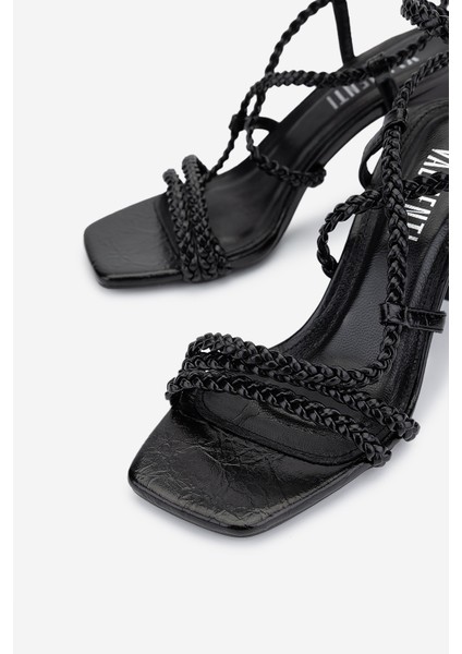 Kadın Vegan Siyah Topuklu Ayakkabı 1073 620 Bn Ayk Y25 Sıyah modelleri