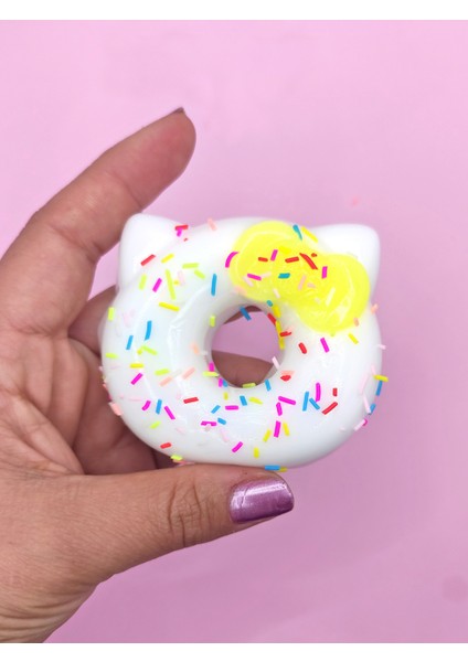 Fiyonklu Donut Taba Squishy Kedi Pati Sıkma 7 cm Pullu Pati Sukuşi - Sarı