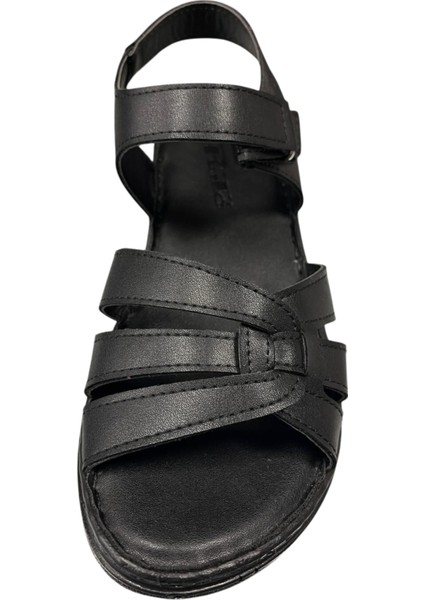 Marka Siyah Renk Kadın Sandalet