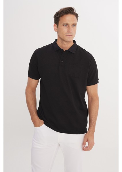 AC&Co / Altınyıldız Classics Erkek Çekmeyen Pamuklu Kumaş Regular Fit Rahat Kesim Koyu Siyah Kıvrılmaz Polo Yaka Cepli Tişört
