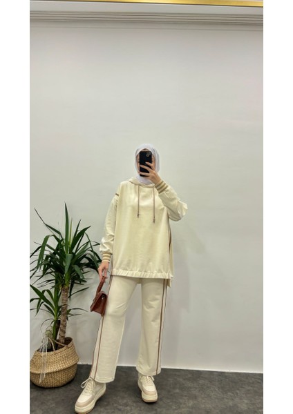 8682 - 2 Iplik Balıksırtı Şeritli Rahat Şık Kadın Pantolon Kapüşonlu Sweat Takımı