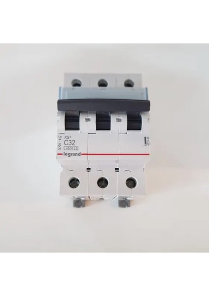 403345 3X32A C Tipi 4,5ka Xs3 Otomatik Sigorta