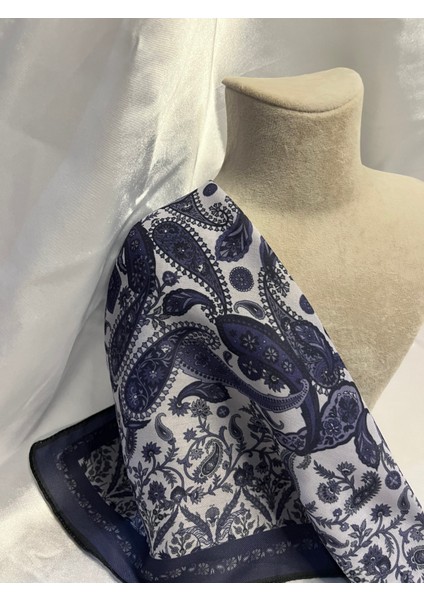 Lacivert Beyaz Desenli Soft Dokulu Kadın Fular | Şık ve Zarif Aksesuar fiyatları