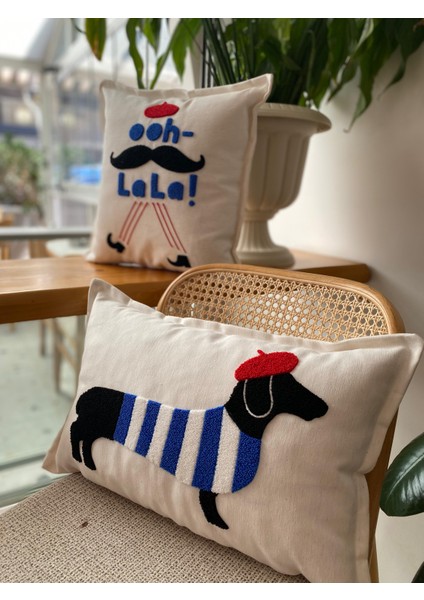 Oh La La - Sosis Köpek Desenli 2li Punch Kırlent Kılıfı Seti - Punch Işlemeli Kırlent Kılıfı Seti (30X50 - 43X43)
