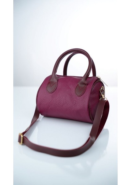 Kadın Askılı Deri El ve Omuz Çantası Yeni Sezon Şık Tasarım EN:17CM YÜKSEKLIK:15CM