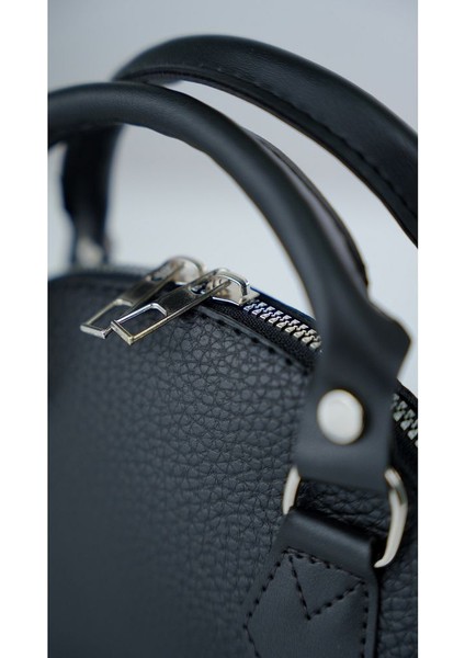 Kadın Askılı Deri El ve Omuz Çantası Yeni Sezon Şık Tasarım EN:20CM YÜKSEKLIK:20CM indirimleri