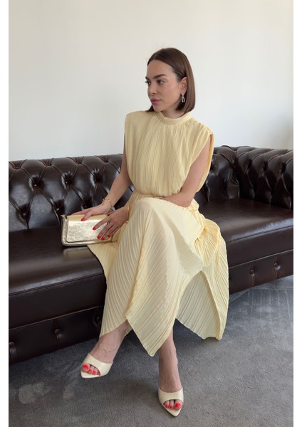 Piliseli Örgü Kemerli Elbise- Sarı modelleri