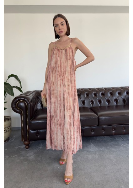 Gold Zincir Detay Desenli Premium Elbise- Bej fiyatları