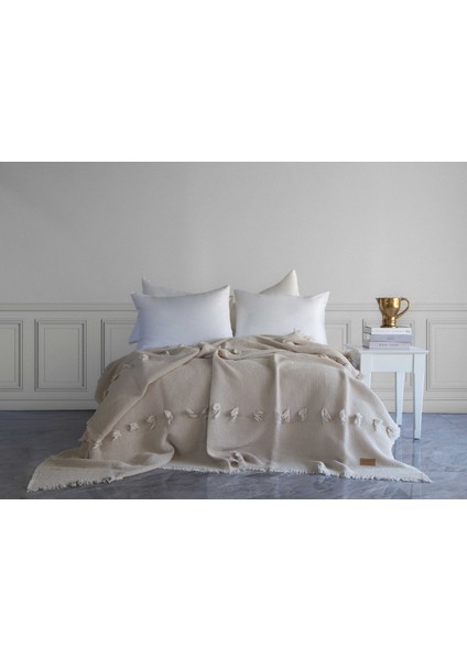 Plume Ponponlu Yatak Örtüsü- Taş