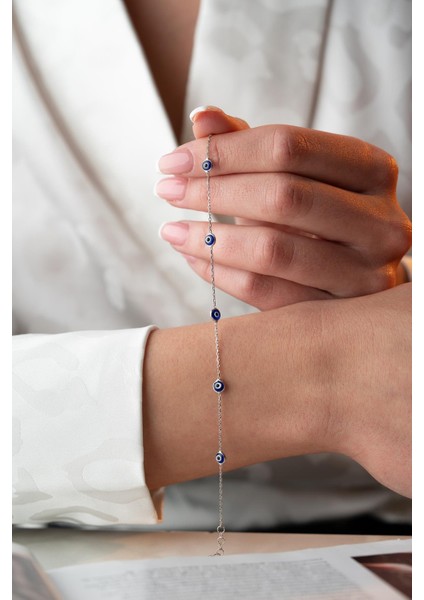 925 Ayar Gümüş Rodyum Tek Sıra Lacivert Nazar Göz Bileklik modelleri