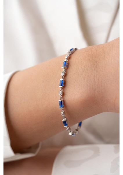 925 Ayar Gümüş Rodyumlu Sıralı Mavi Taşlı Baget Model Bileklik modelleri