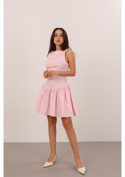 Kadın Pembe Eteği Volanlı Elbise