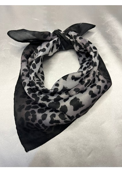 Leopar Desenli Kadın Soft Fular | Şık ve Modern Aksesuar fırsatları
