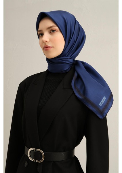 Klasik Desenli Saf Ipek Sura Eşarp 9356 52 fiyatları