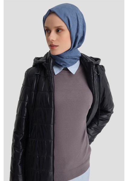 Kapişonlu Uzun Kapitone Mont 24KD7523 Lacivert fiyatları