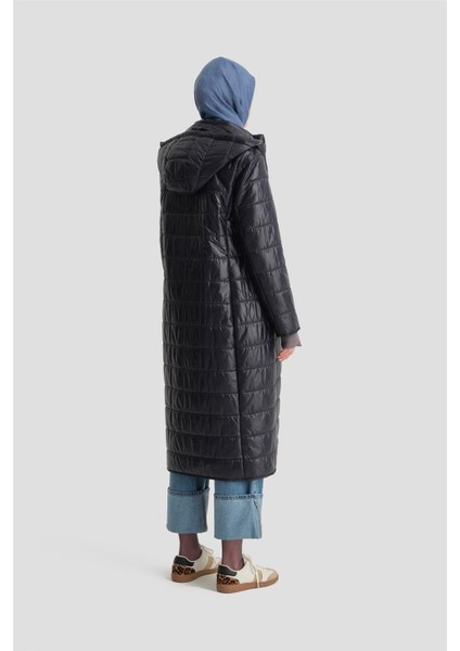 Kapişonlu Uzun Kapitone Mont 24KD7523 Lacivert indirimleri
