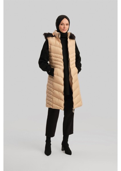 Kapitone Mont 23KD8305 Bej