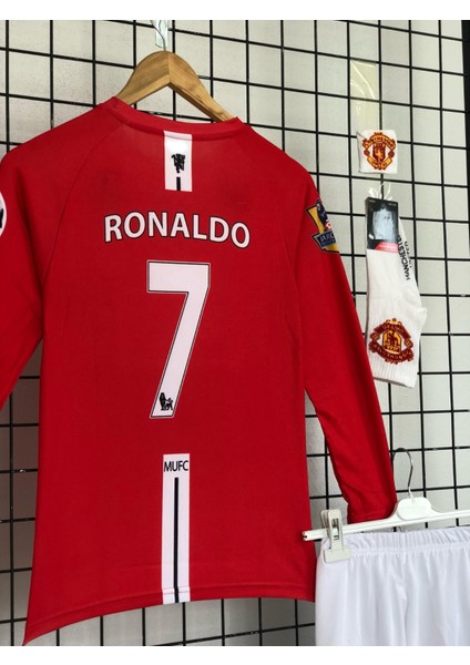M.unitedd Moskova 2008 Sezonu Cristiano Ronaldo Uzun Kol Çocuk Forması 4'lü Set (Armalı)