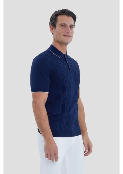 Erkek Lacivert Polo Yaka Örgü Desenli T-Shirt fırsatları
