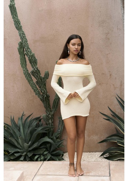 Kirana Carmen Yaka Sarı Mini Triko Elbise indirimleri