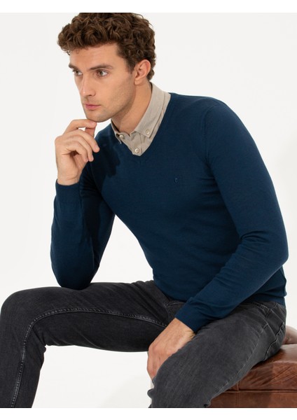 Erkek İndigo Slim Fit V Yaka Basic Triko Kazak 50211259-VR028