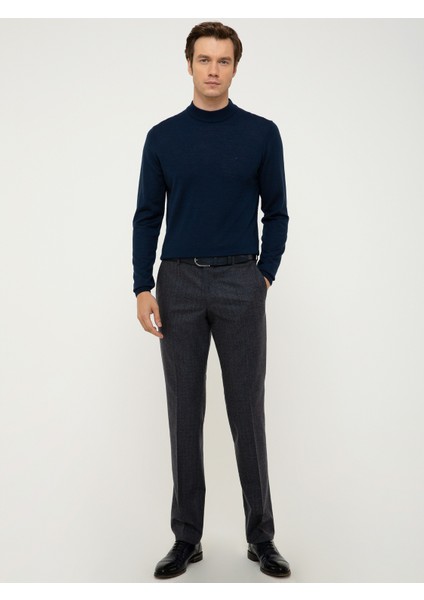 Erkek Lacivert Slim Fit Çeyrek Balıkçı Yaka Basic Triko Kazak 50211332-VR033