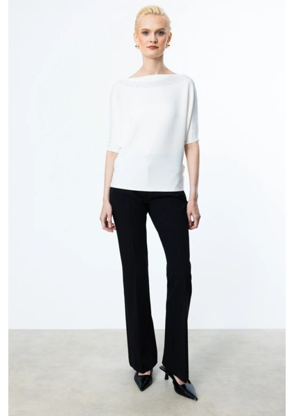 Kayık Kaya Taş Detaylı Bluz 50402