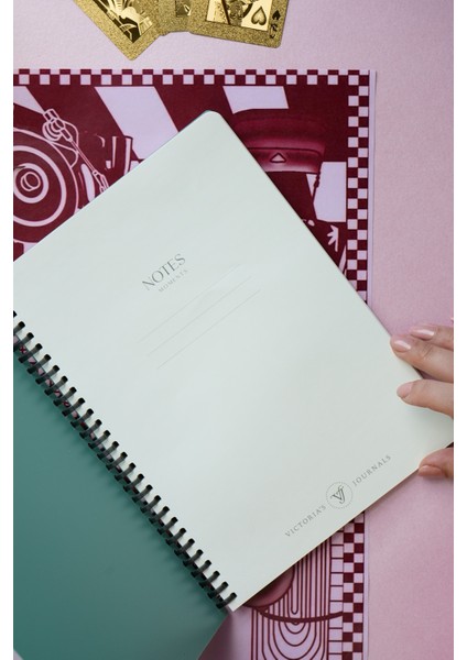 Sylcon Spiralli Defter.pp Kapak. 80 Gr. Ivory, 60 YAP.179X252 mm .düz.siyah fırsatları