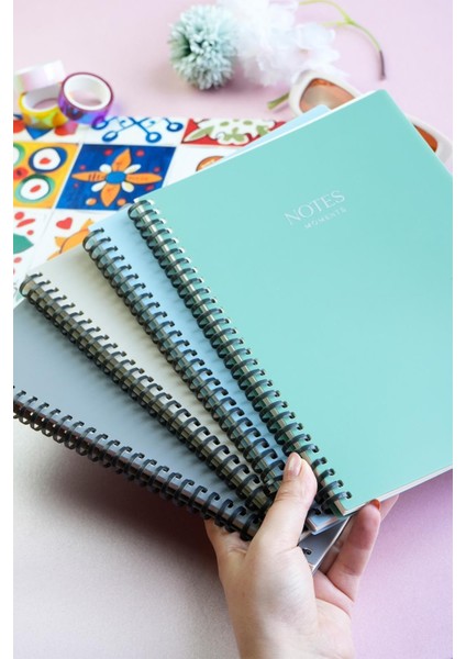 Sylcon Spiralli Defter.pp Kapak. 80 Gr. Ivory, 60 YAP.179X252 mm .düz.lacivert