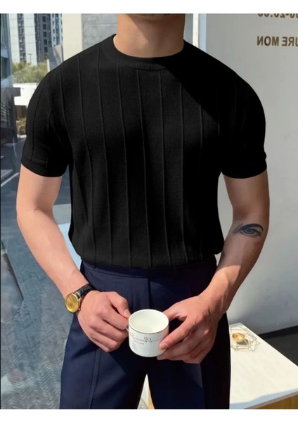 Siyah Erkek Yuvarlak Yaka Örme T-Shirt