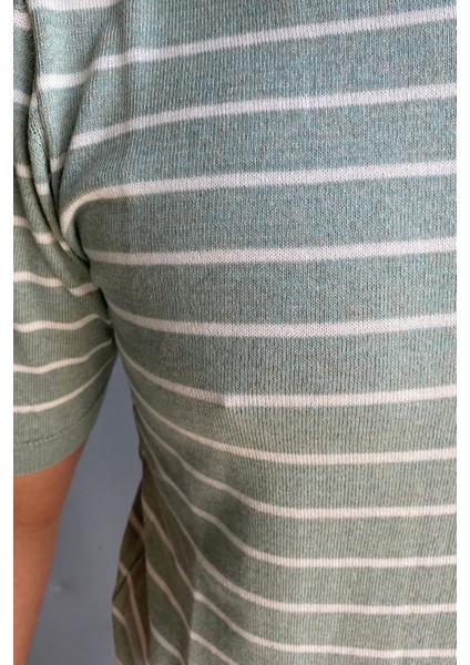 Erkek Lacivert Kısa Kollu Fitilli Akrilik-Pamuk Karışımlı Triko T-Shirt fiyatları