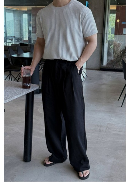 Erkek Beyaz Fitilli Slim Fit Bisiklet Yaka Triko T-Shirt fırsatları