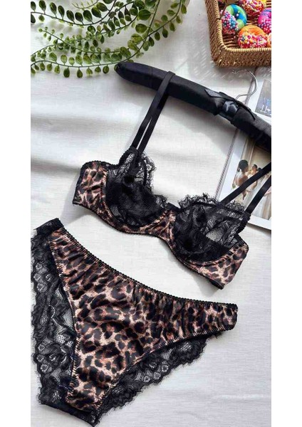 Dantel Bralet Takımı