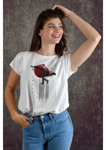 Walking Kadın Baskılı T-Shirt indirimleri