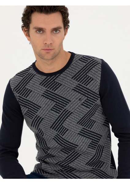 Erkek Lacivert Slim Fit Bisiklet Yaka Triko Kazak 50234953-VR033