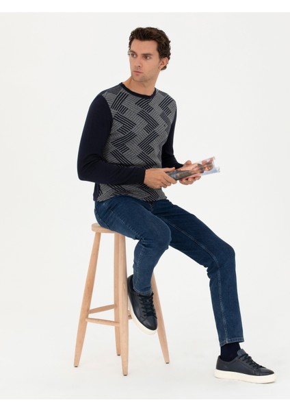 Erkek Lacivert Slim Fit Bisiklet Yaka Triko Kazak 50234953-VR033