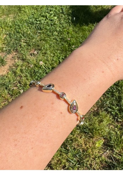 Melis G. Modeli Renkli Taşlı Bileklik indirimleri