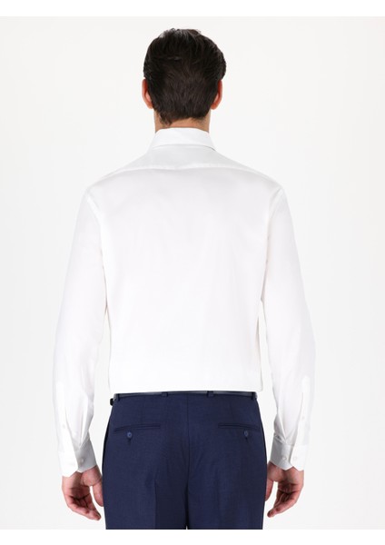 Erkek Beyaz Slim Fit Uzun Kollu Basic Gömlek 50235535-VR013 modelleri