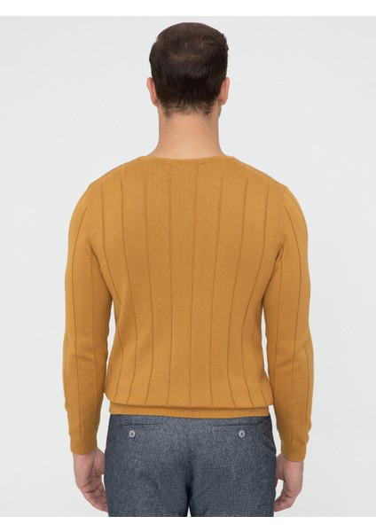 Erkek Hardal Slim Fit Bisiklet Yaka Triko Kazak 50240208-VR072 fırsatları
