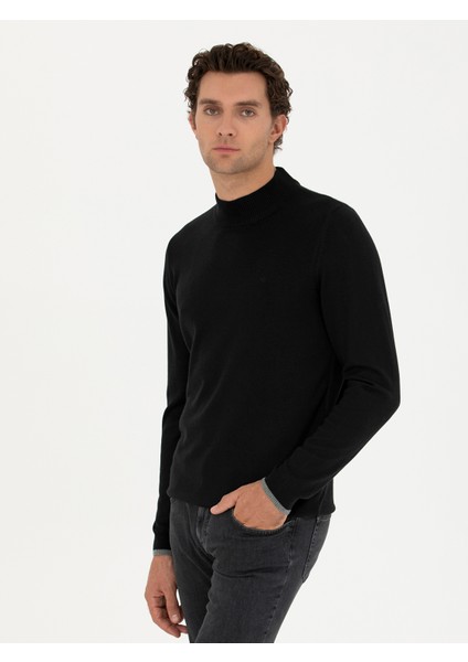 Erkek Siyah Slim Fit Yarım Balıkçı Basic Triko Kazak 50245057-VR046