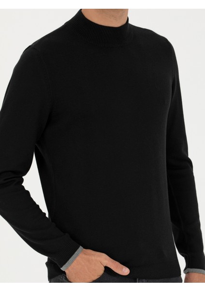 Erkek Siyah Slim Fit Yarım Balıkçı Basic Triko Kazak 50245057-VR046