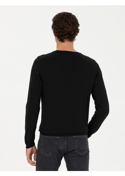Erkek Siyah Slim Fit Bisiklet Yaka Triko Kazak 50241779-VR046