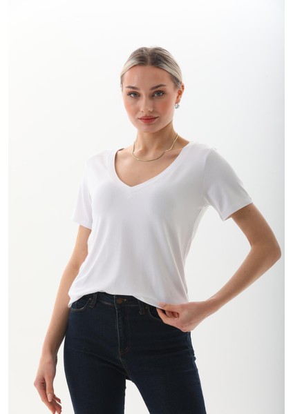 Viskon Dökümlü V Yaka 2'li Tişört-Siyah-Beyaz fiyatları