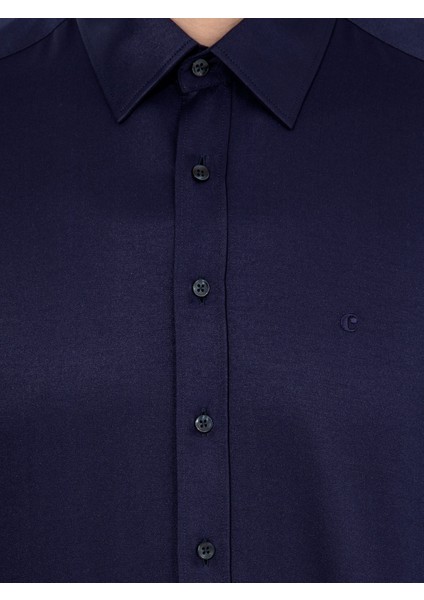 Erkek Lacivert Slim Fit Uzun Kollu Basic Gömlek 50258543-VR033